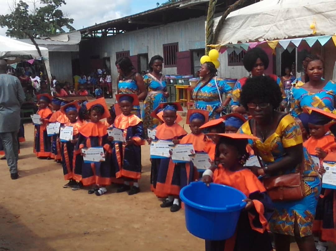 Douala -Vacances Scolaires : Les tout-petits prennent congé de leurs salles de classe